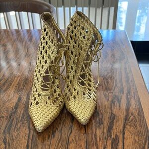 Ulla Johnson Women's Gold Woven Lace-Up Heels
